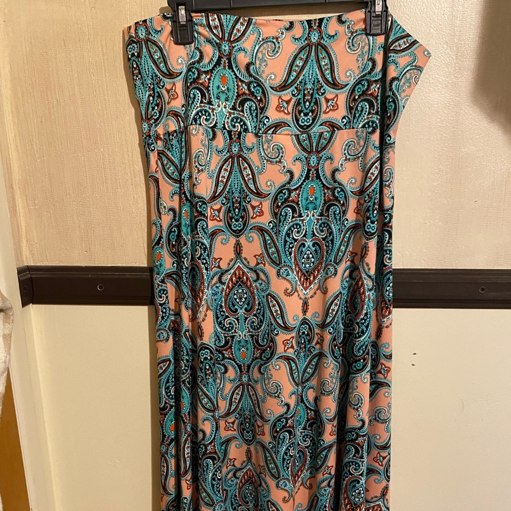 Lularoe, can be worn as skirt or strapless dress!